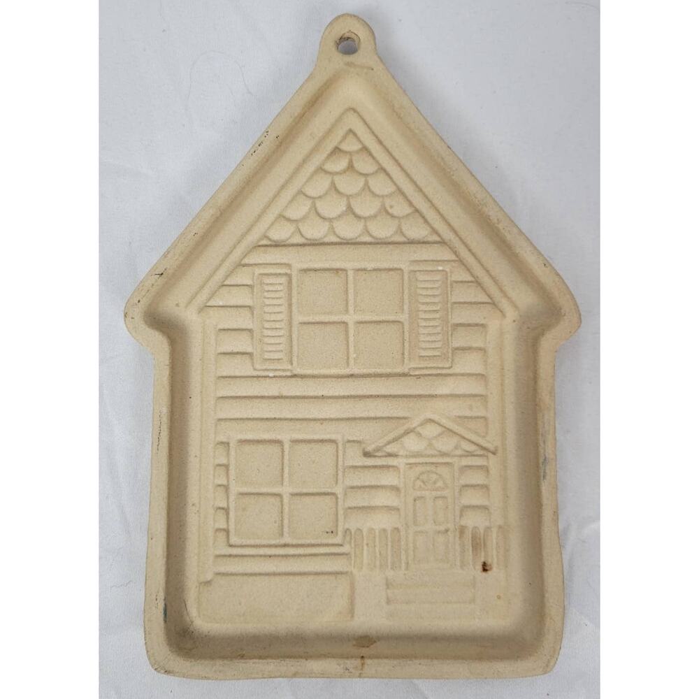 The Pampered Chef Ltd. Heritage Home, December 2000 20th Anniversary